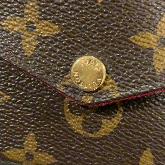 Authentic Louis Vuitton Pochette Felicie - Picture 7 of 14